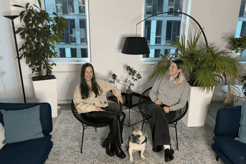 Lesley und Sonia reden im Podcast über Recruiting Mythen.