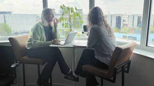 mitarbeitergespraech-hrlab.jpg
