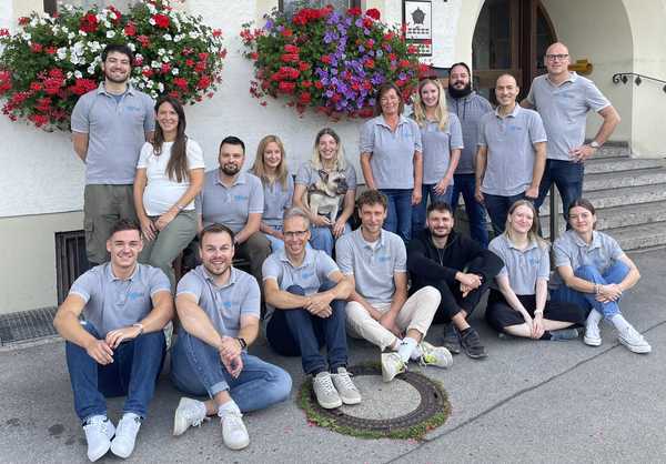 HRlab Team